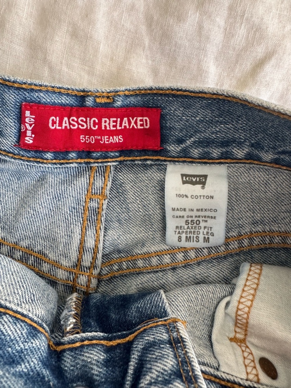 Levi’s 550 Relaxed Fit Tapered Leg Jeans Vintage Y2K Light Wash - Picture 8 of 12